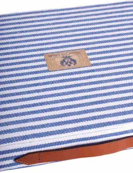 Almohadilla Azul y Blanca