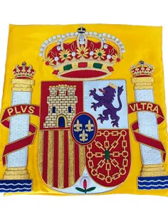 Bandera Espana Bordada a Mano con medidas oficiales 1500 x 1000 mm. Bandera España realizada en raso a doble cara. 2