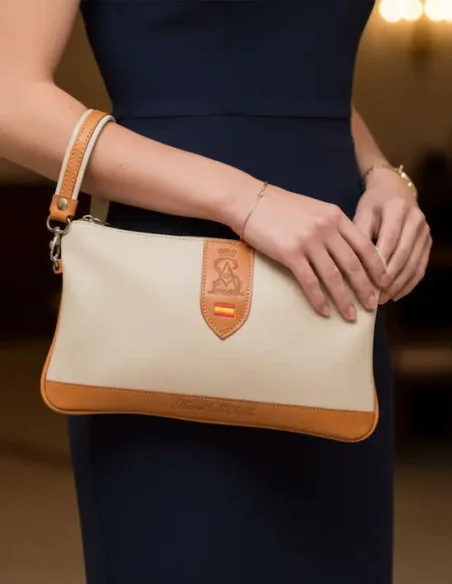 Cartera Bandera España de Mano Piel de Potro Beige