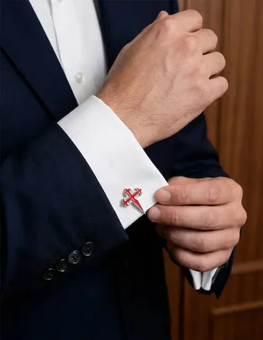 Gemelos con la Cruz de Santiago