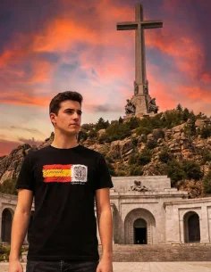 Camiseta Águila Una, Grande y Libre