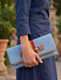 Cartera de Mano Celeste Bandera España